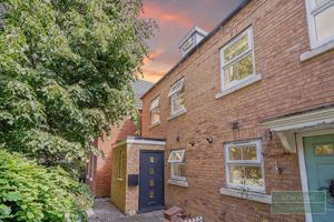 Photo 23- click for photo gallery